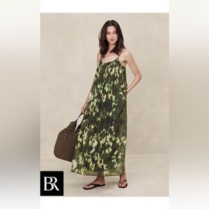 Banana Republic Factory Green and Black Smocked Sundress